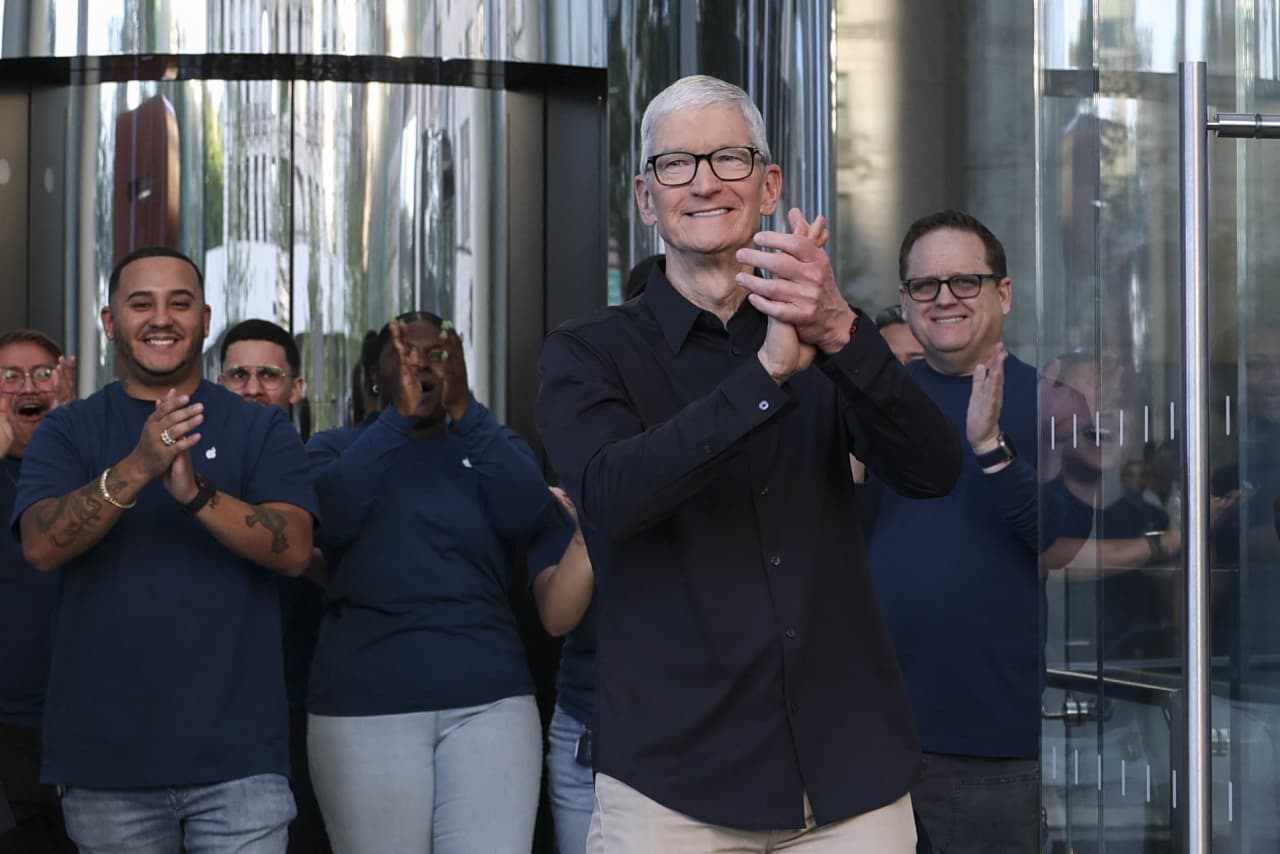 Apple’s stock can climb 35% this year — if these four scenarios play out