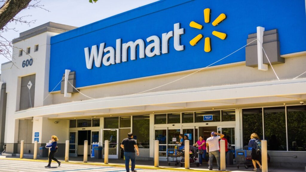 Walmart is selling a 3-piece patio set for $145 that’s weather and UV-resistant