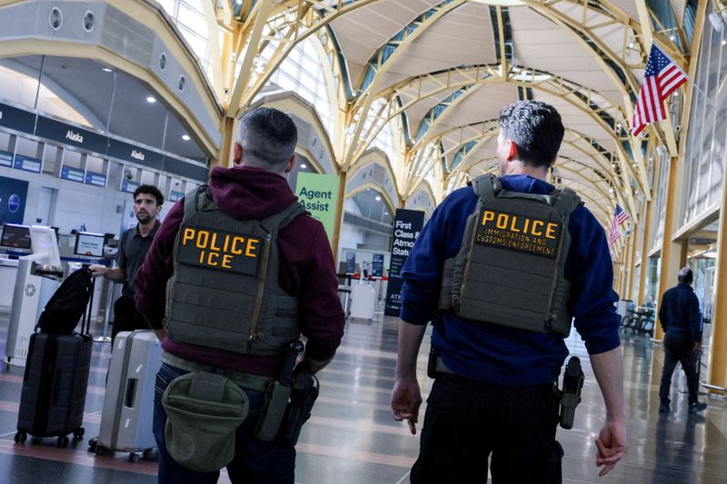 Funding effort for ICE, Border Patrol could begin in Senate next week, majority leader says