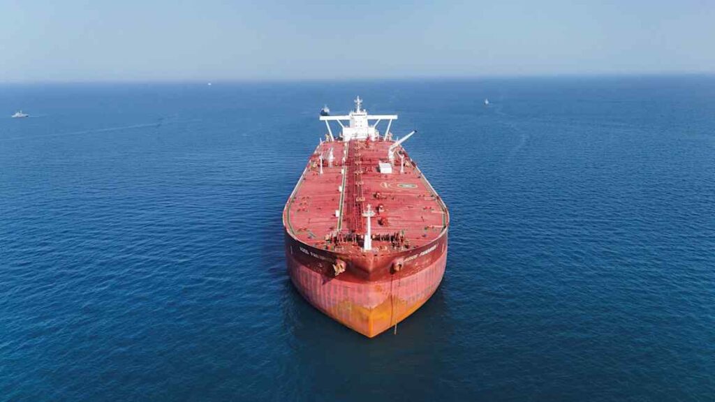 Iran claims ‘strict control’ of Strait of Hormuz and says it will not be fully reopened