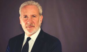 Peter Schiff Says Strategy’s STRC is a Ponzi Scheme: Here’s Why