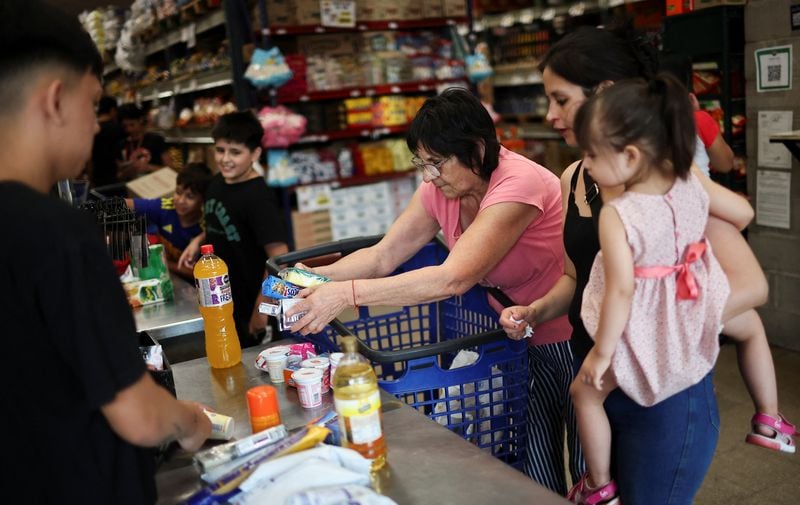 Argentina May inflation slows for second straight month to 2.1%, below forecasts
