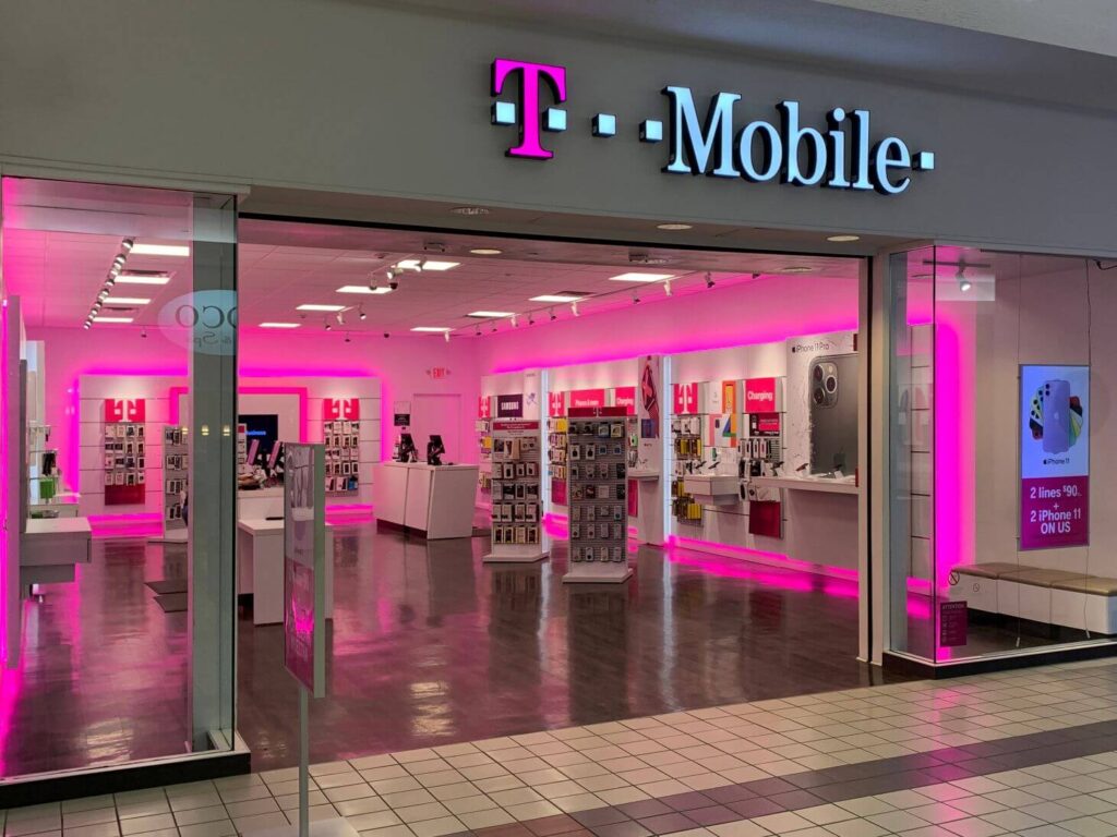 T-Mobile (TMUS) Stock Slides 4% — Why the Earnings Beat Wasn’t Enough