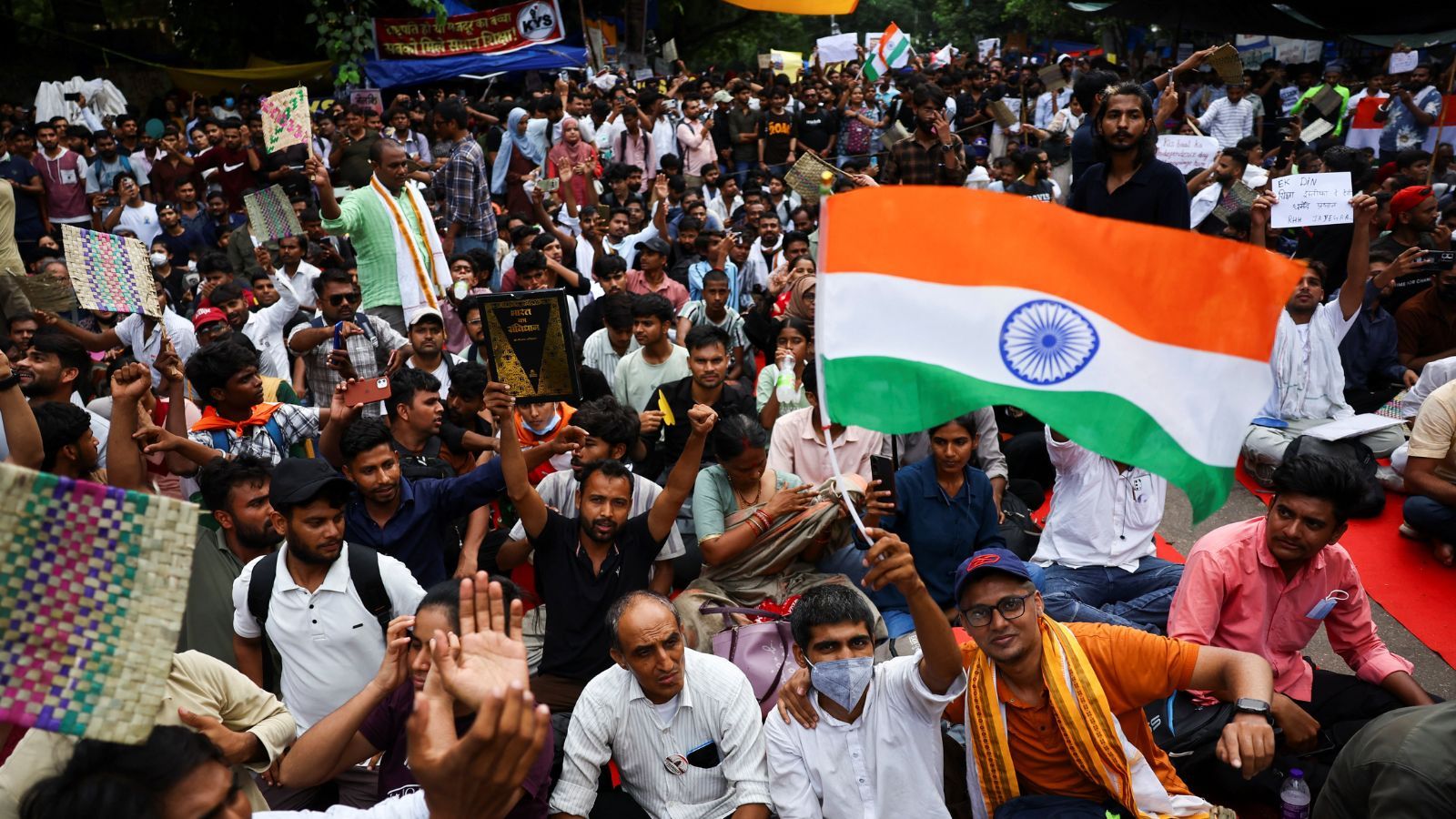 27,000 kg waste cleared from Jantar Mantar protest site, up from 15,000 kg a day before: NDMC
