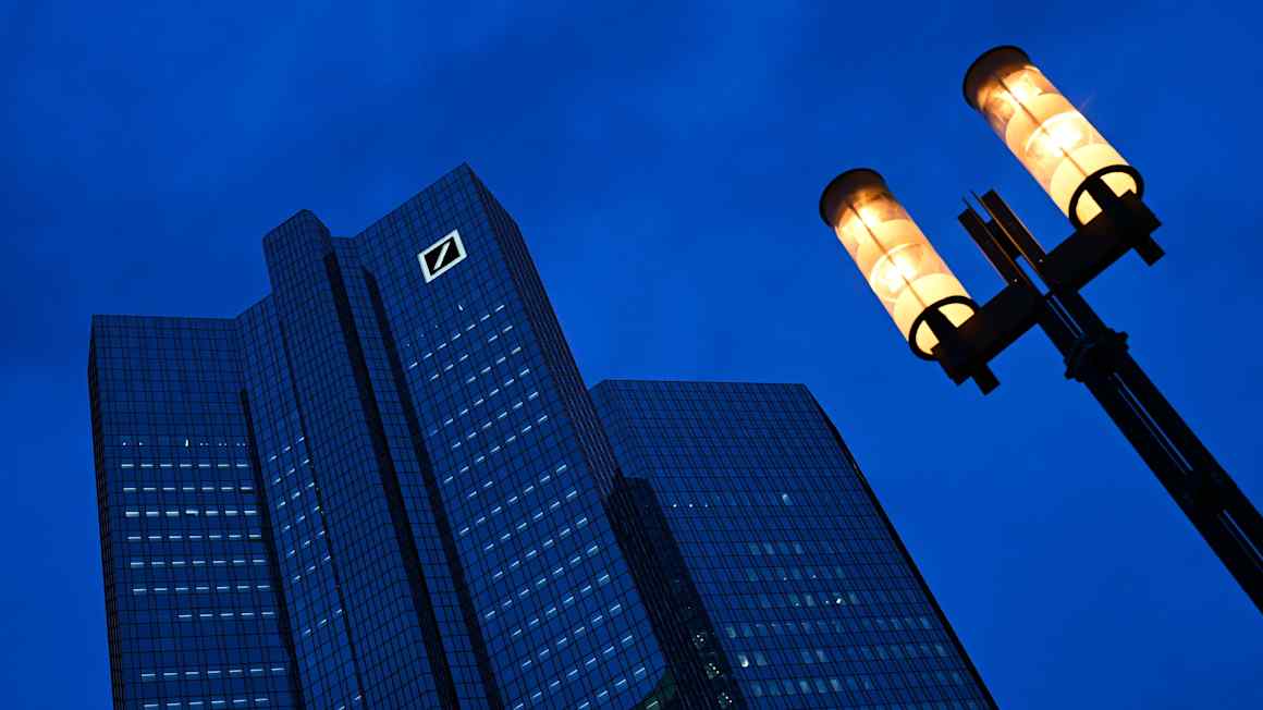 Deutsche Bank settles €152mn lawsuit with former executive