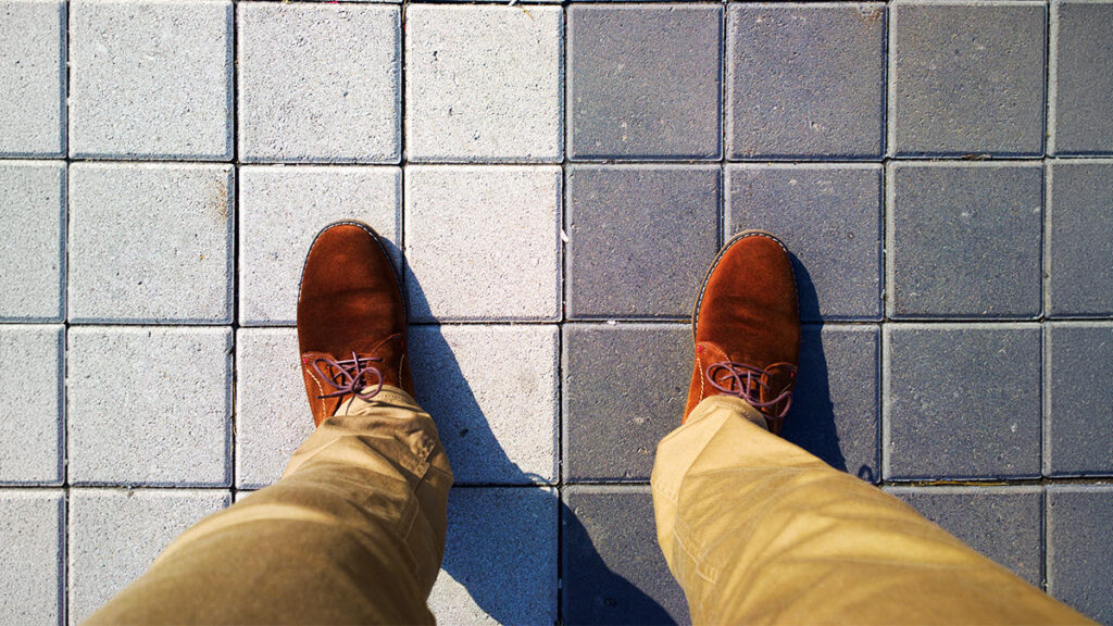 Research: When Being Authentic Undermines Your Leadership